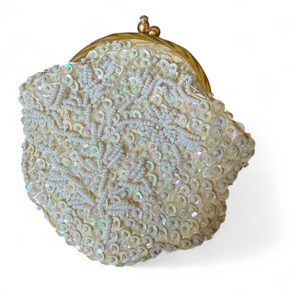 Vintage 1970s Handmade Beaded Coin Purse White Sequins Gold Kiss Lock Clasp